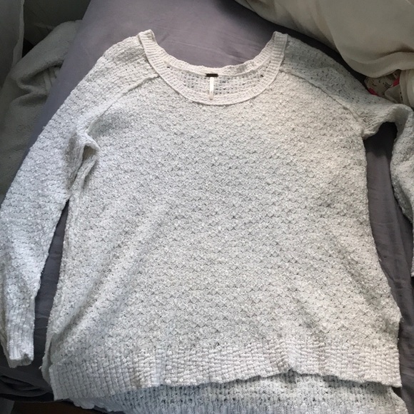 Free People Oversized Oatmeal Sweater - Picture 2 of 6